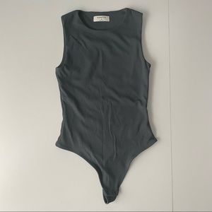 Aritzia | Babaton Contour Rib Muscle Bodysuit